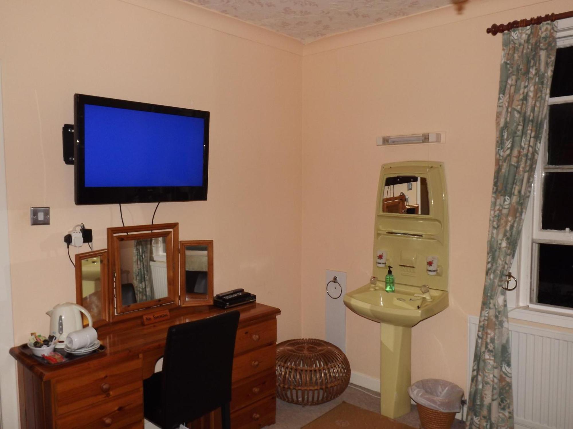 Glenavon Homestay Обан Экстерьер фото